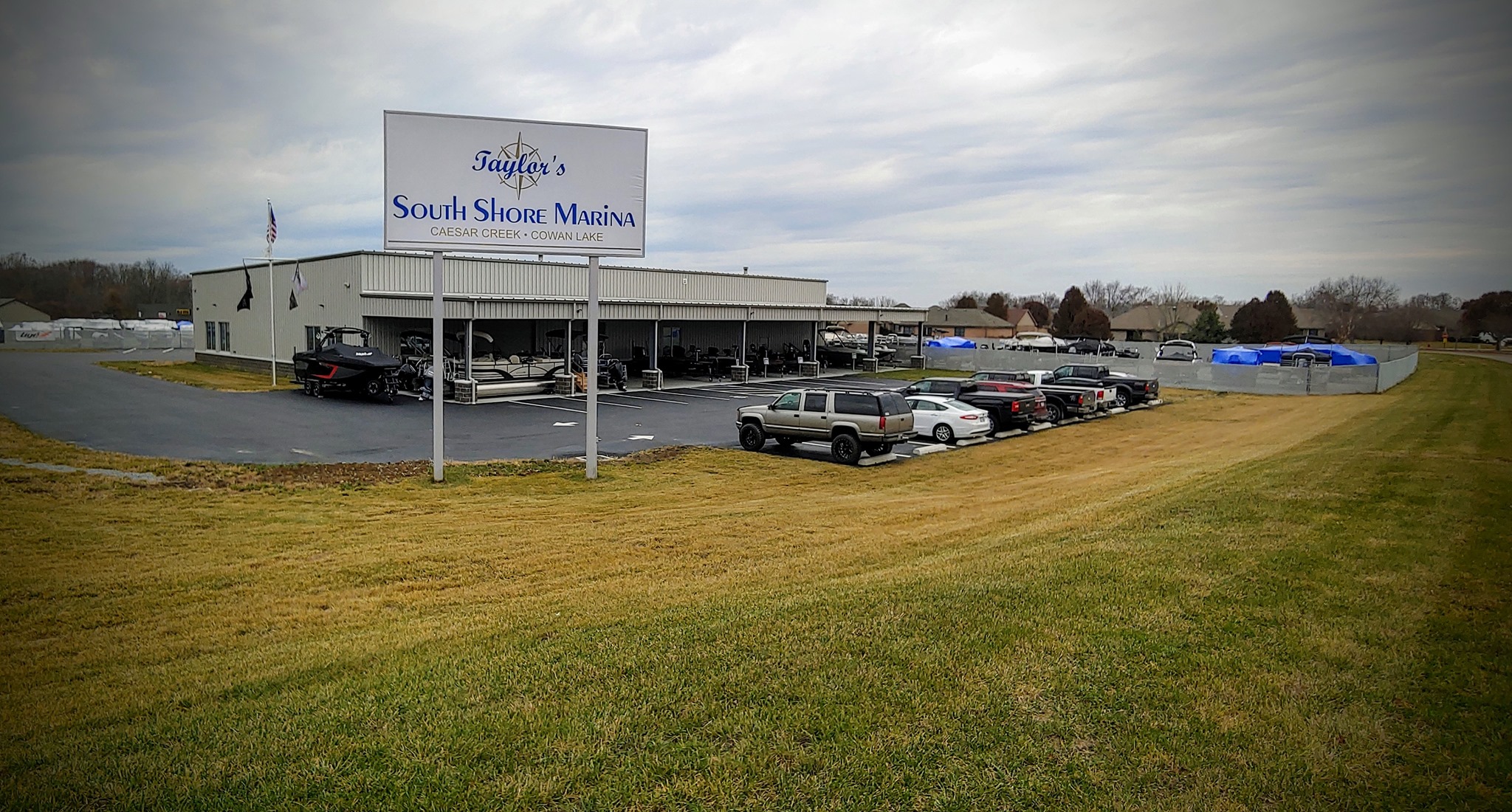 TAYLOR'S SOUTH SHORE MARINA